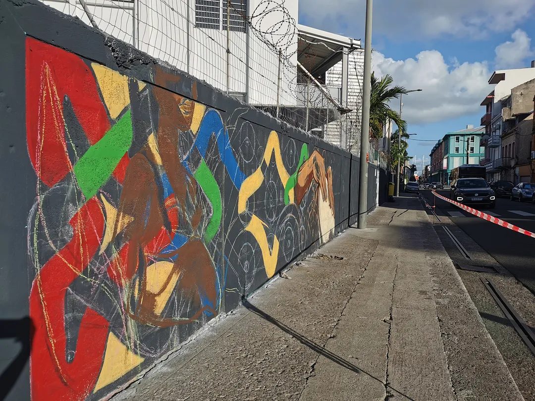 Fresque de Mounlan, ARTMADA #2, Rue Victor Sévère (mur de l'ICEA)